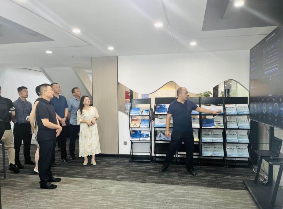 武侯区(qū)委毛军副书记走访调研博瑞科(kē)技(jì )